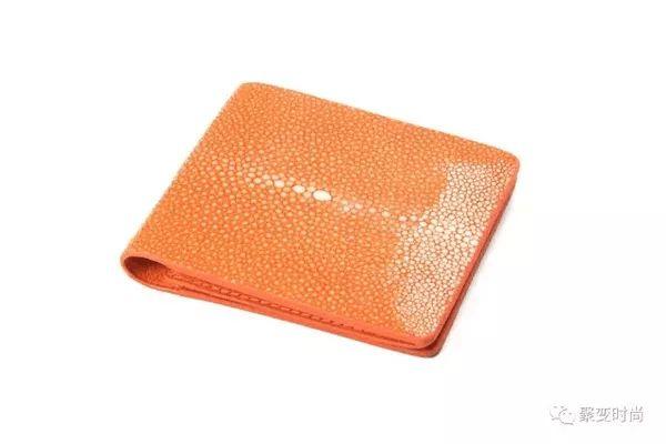 为什么珍珠鱼皮革制品是夏天的妙物?